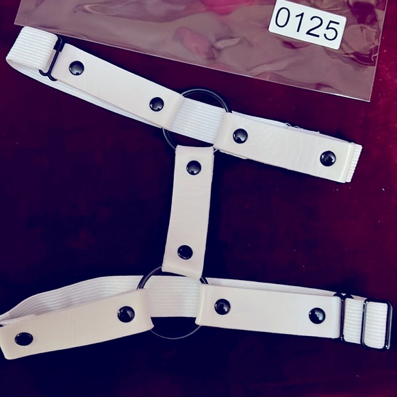 EUC White Leather Leg garters - Picture 3 of 6